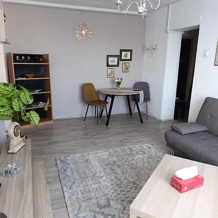 公寓 Cozy Titan House