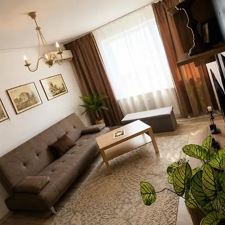 Cozy Titan House 公寓
